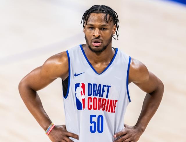 太阳入局愿在首轮截胡布朗尼 詹杜联手如梦似幻